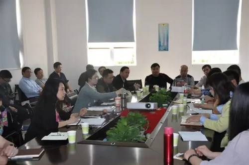 “戮力同心 砥礪前行”華俄激光2017第一季度營(yíng)銷(xiāo)大會(huì)圓滿(mǎn)召開(kāi)